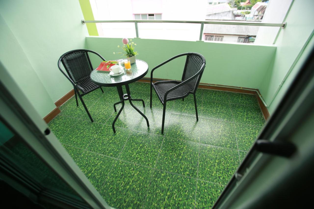 Lucky Green View Bangkok Buitenkant foto